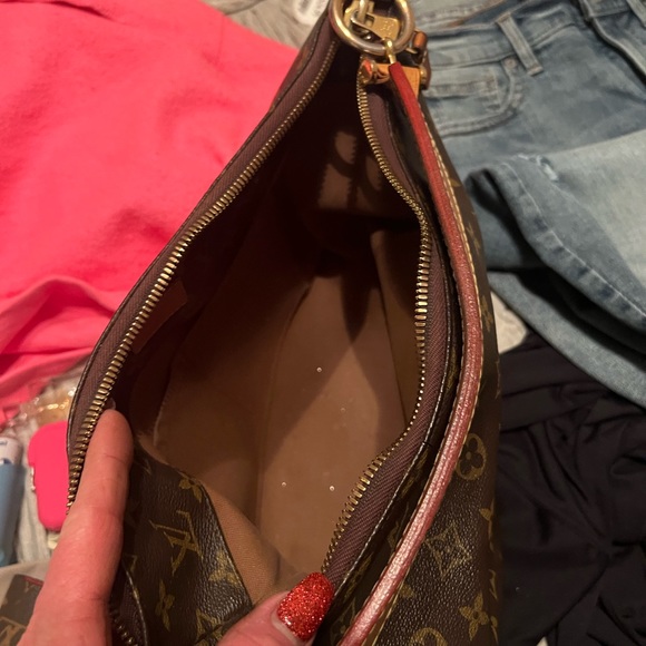 Sully pm Lv in good condition - Picture 2 of 2